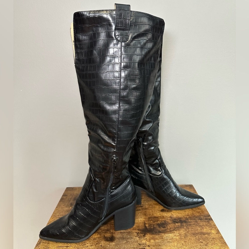 Black Knee-High Boots - Picture 6 of 16